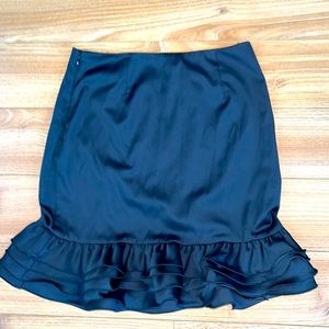 Satiny black side zipped double ruffle mini skirt